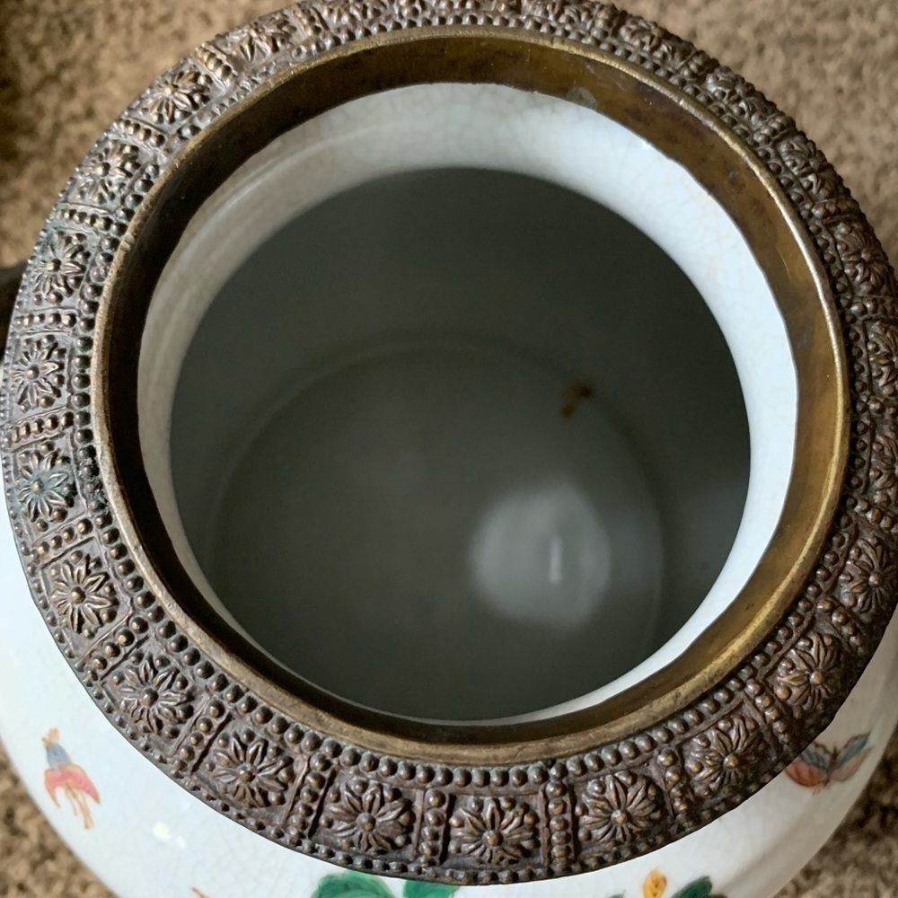 Vintage 1935 European Style Chinese Vase - Picture 4 of 8